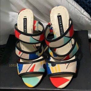 Selling brand new Alice + Olivia shoes